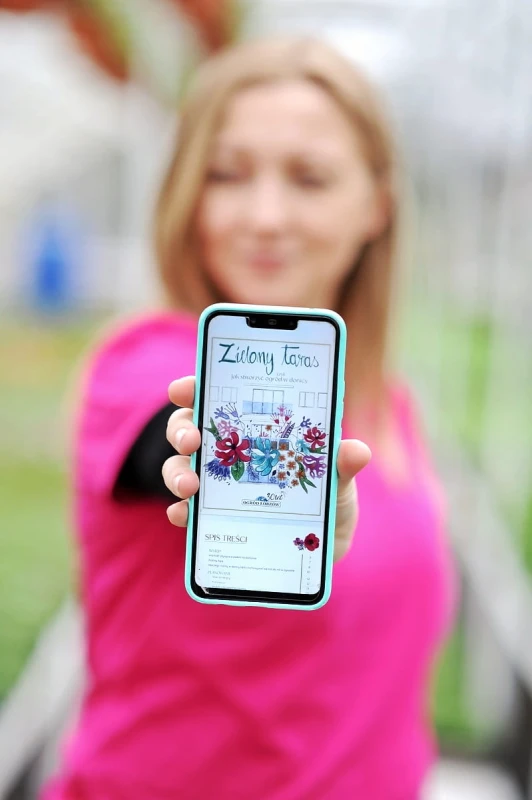 E-BOOK Zielony Taras czyli jak stworzyć ogród w donicy - Poradnik jak zaprojektować zielony taras | Ogród Łobzów |