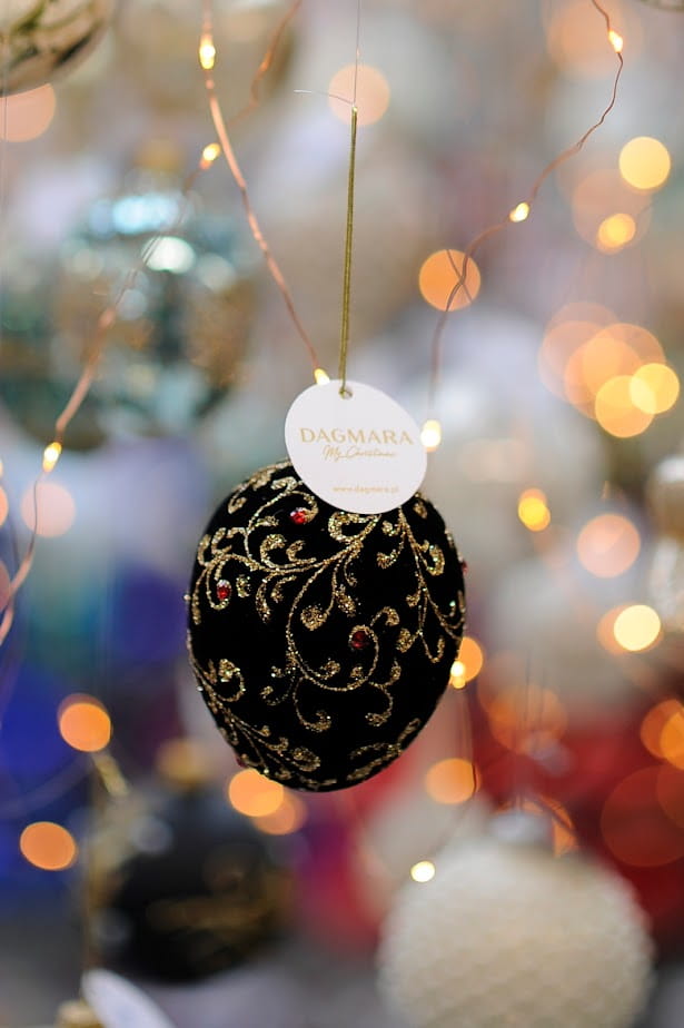 Szklana bombka choinkowa ręcznie malowana - czarno złote jajo Fabergé ...